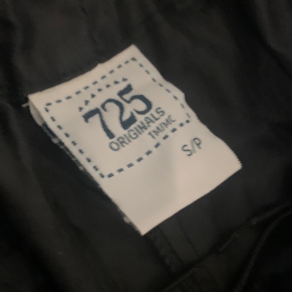 Stylish Black Joggers with Yellow Accents - Picture 3 of 6